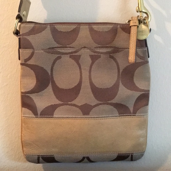 Simple Coach, crossover bag! - Picture 2 of 2